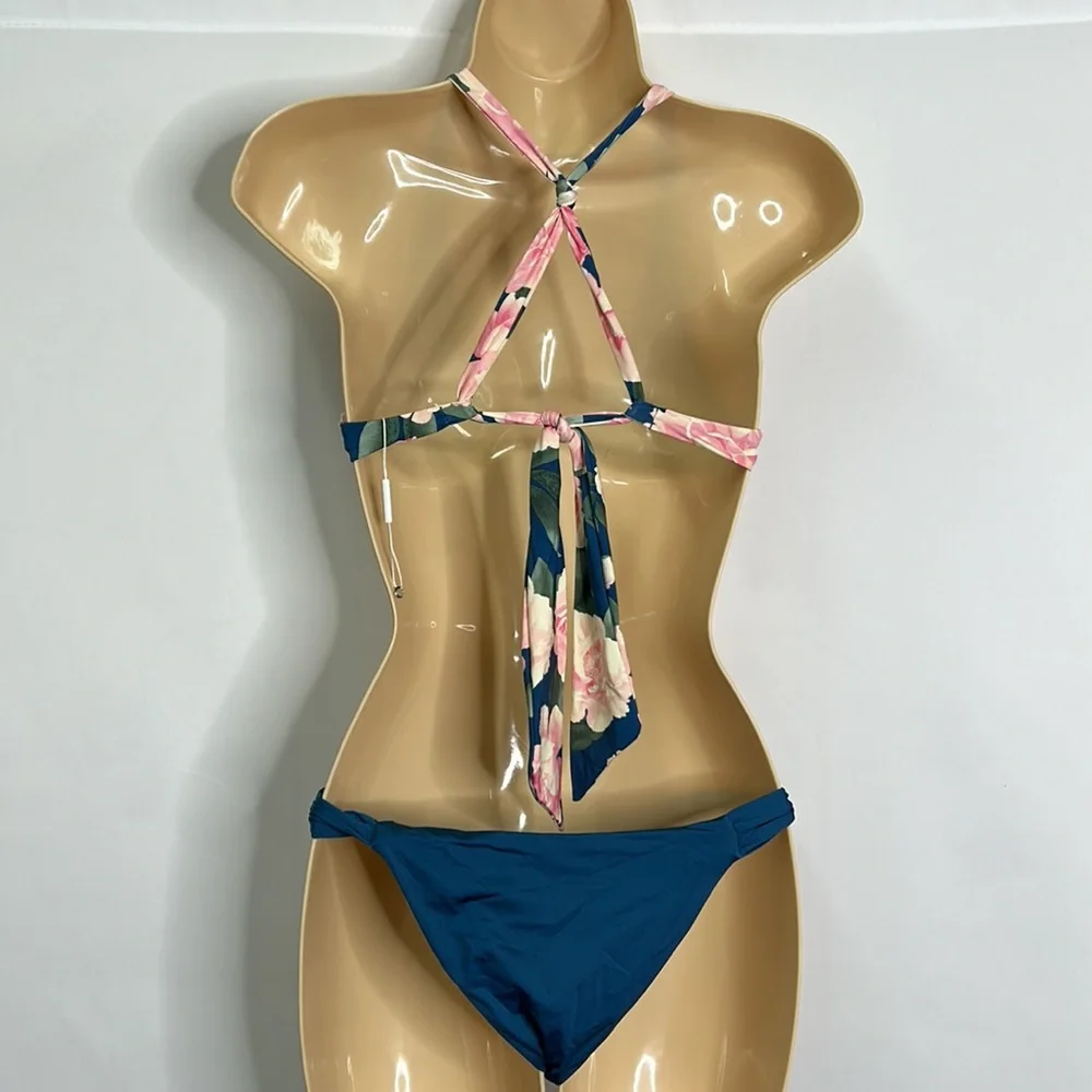 Frankie’s Bikinis floral bikini set NWT